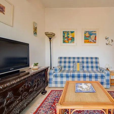 Davina House - Terrace & Garden - Sea Views *